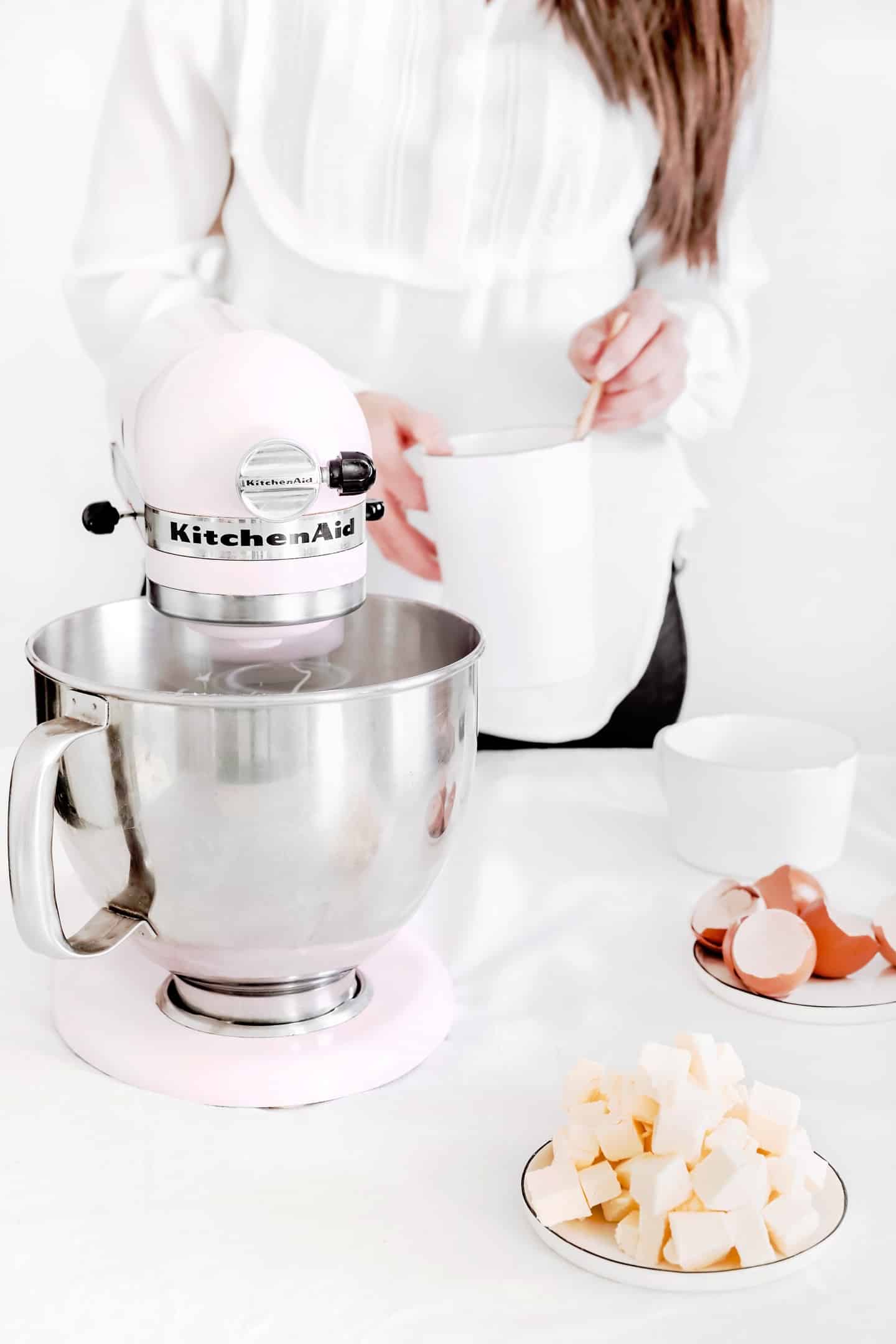 Easy Swiss Meringue Buttercream Recipe Best Frosting For Cakes