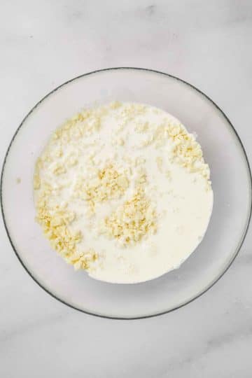 White Chocolate Ganache Easy 2 Ingredient Recipe for Cakes