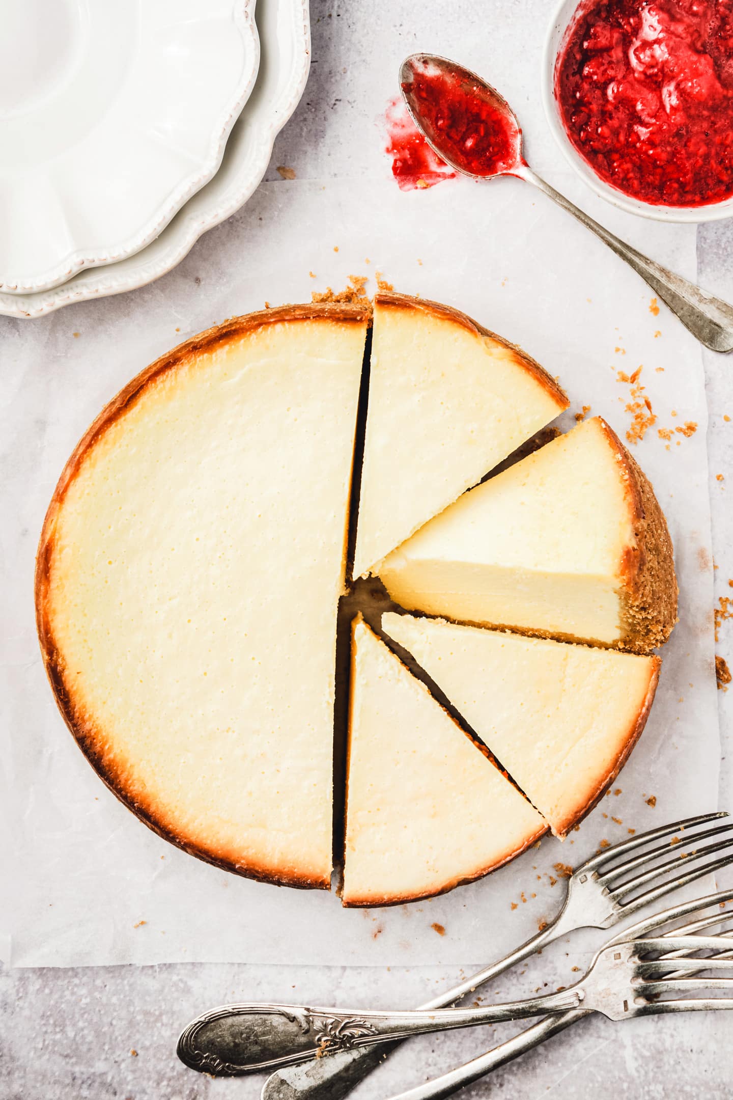 New york style cheesecake cut into slices