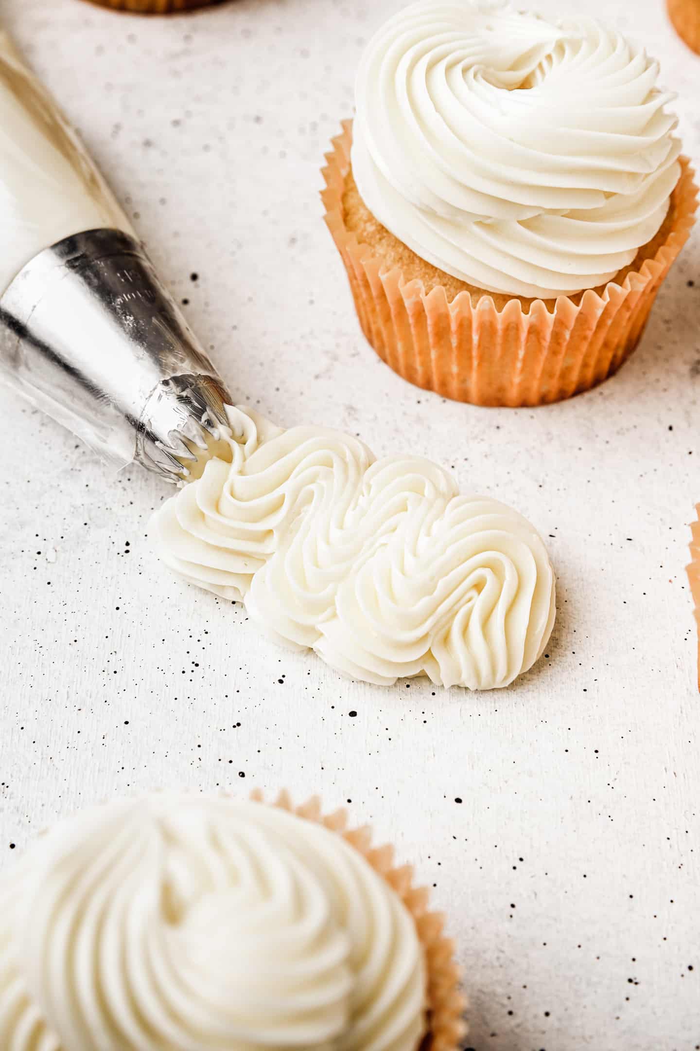 Recette de la crème au beurre à la meringue Suisse