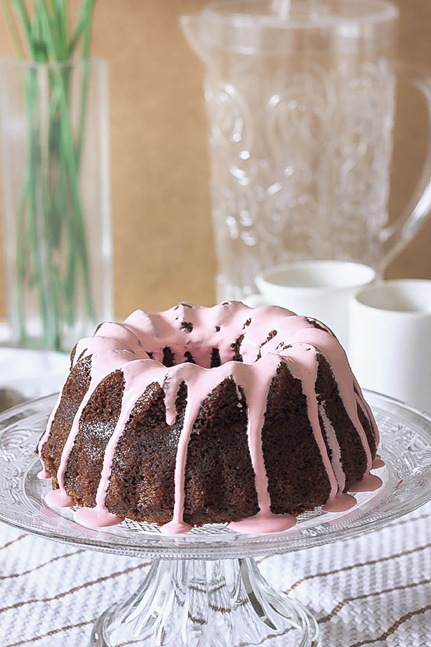 Bundt Cake Au Chocolat Glacage Rose Sweetly Cakes