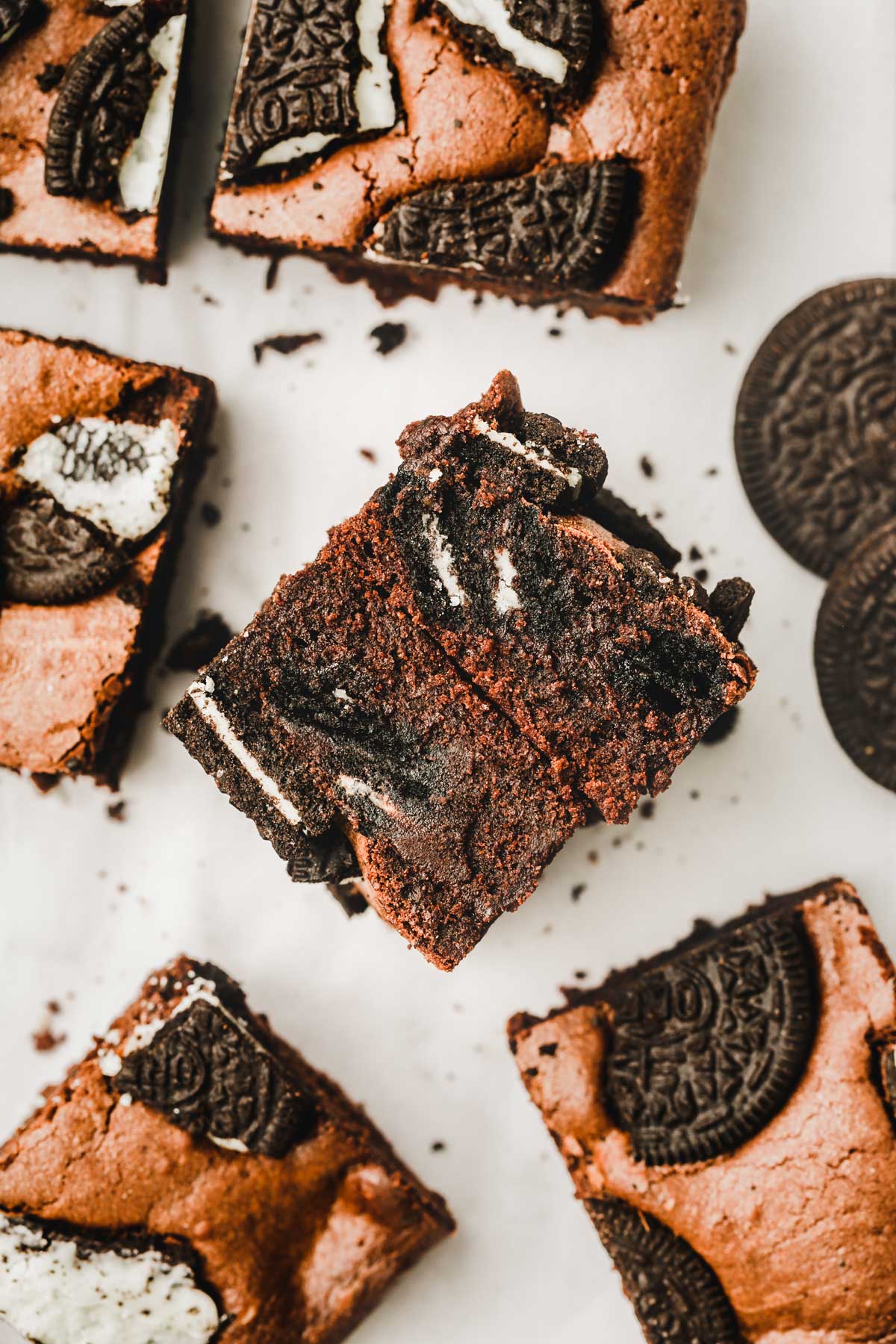 oreo brownies on a table
