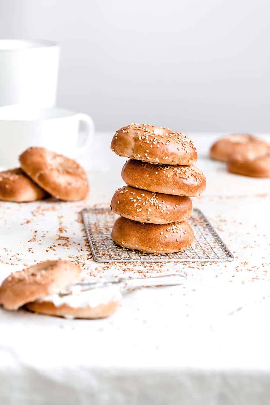 bagels sur une table