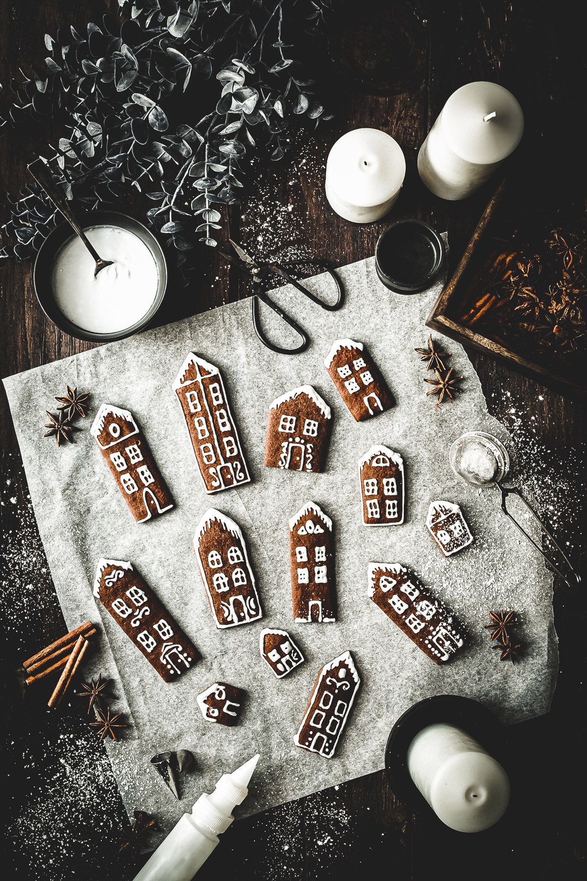 Gingerbread house cake