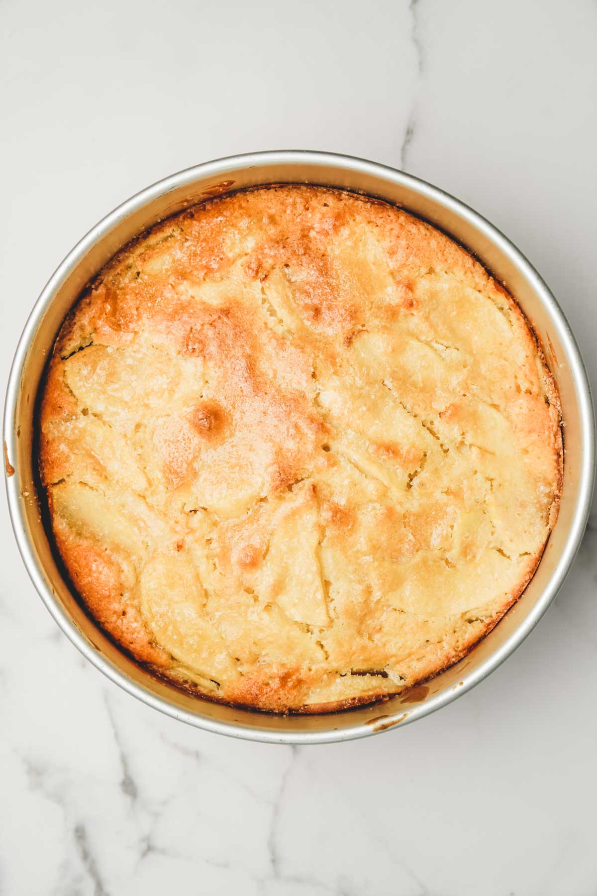 round cake pan with bake french apple cake