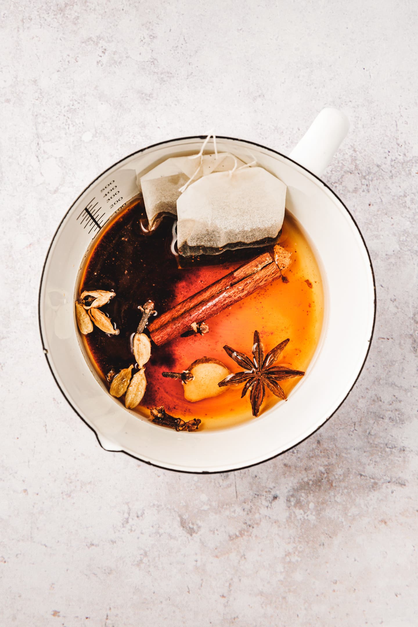 Bol avec des ingrédients