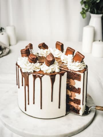 Layer cake Kinder Bueno