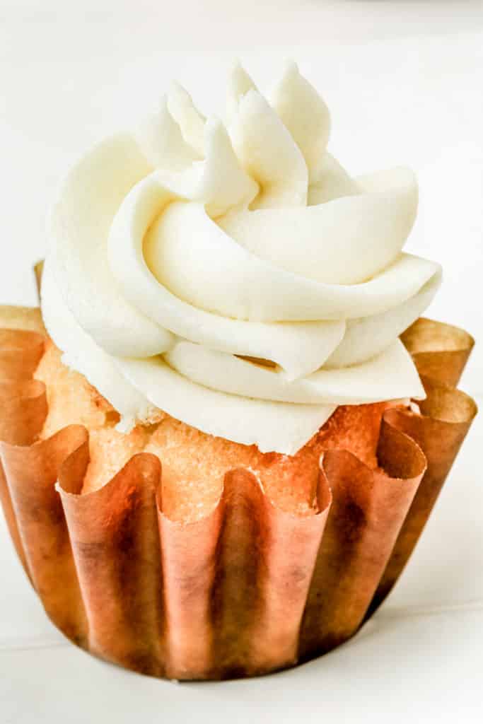 Ermine buttercream frosting