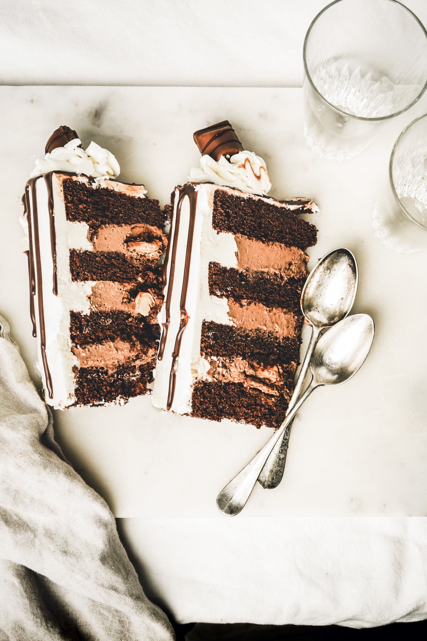 slice of kinder bueno cake on a table