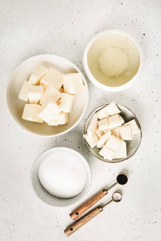 Crème au beurre à la Meringue Suisse au Chocolat Blanc