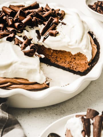 Chocolate mousse with whipped cream recipe