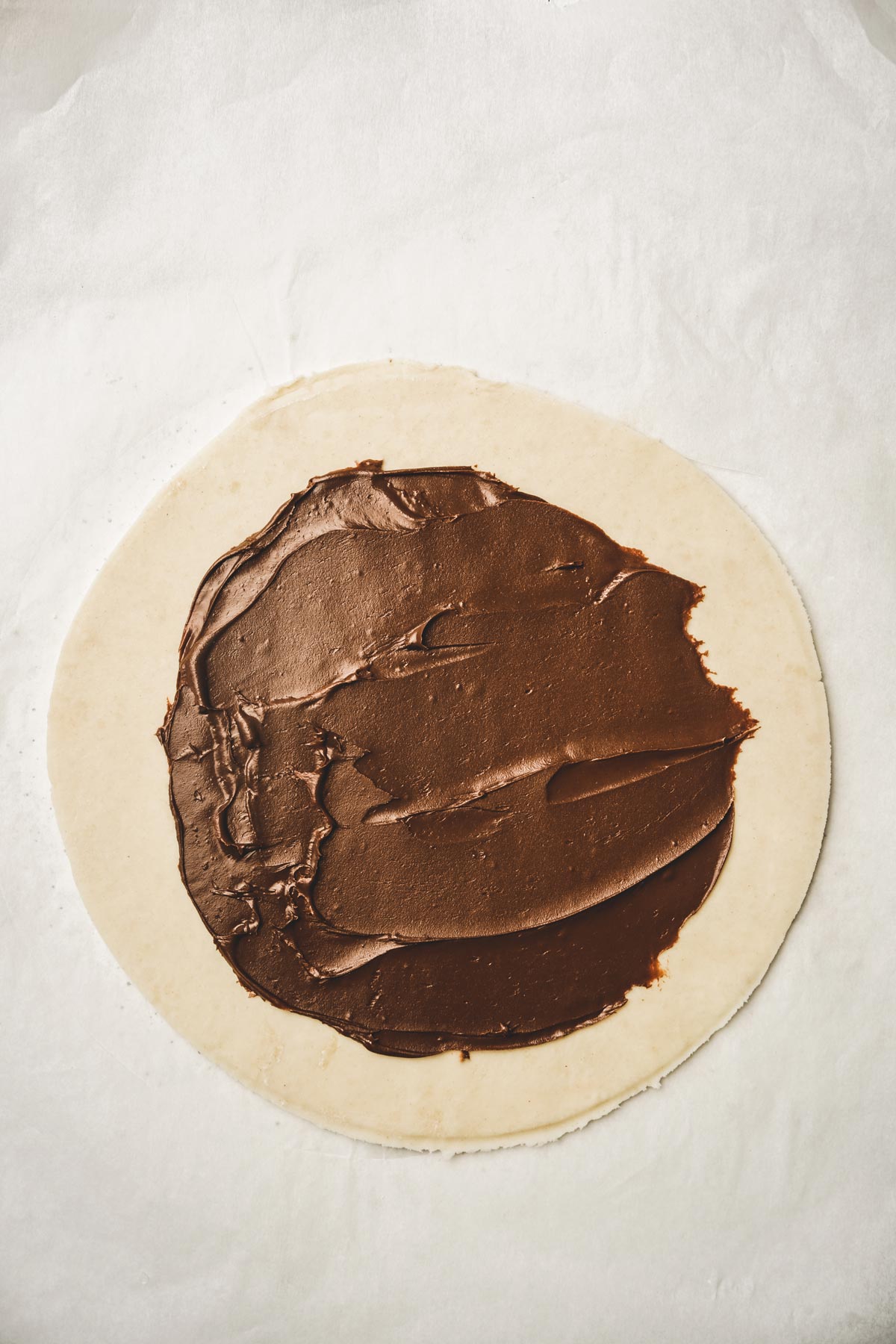 Disque de pâte avec nutella