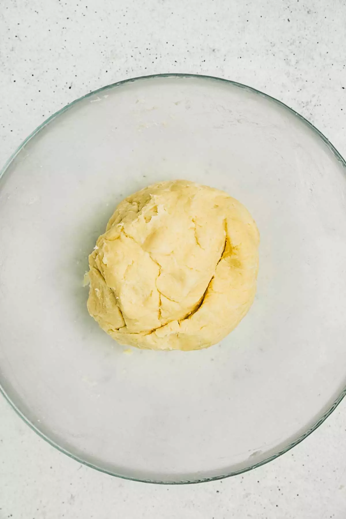 Medium bowl with pie dough