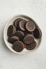 Oreo Crust Recipe (No Bake or Baked) – Easy 2-Ingredients