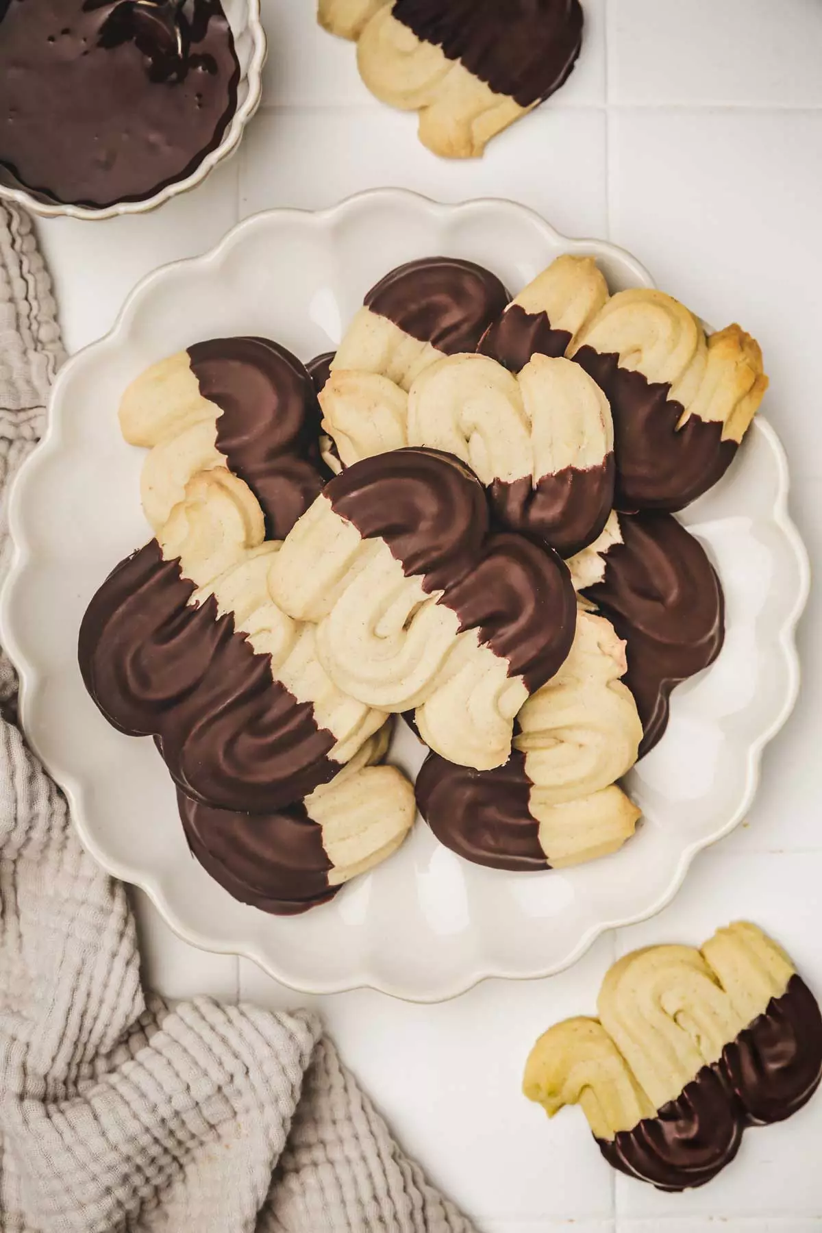biscuit sablés spritz dans une assiette