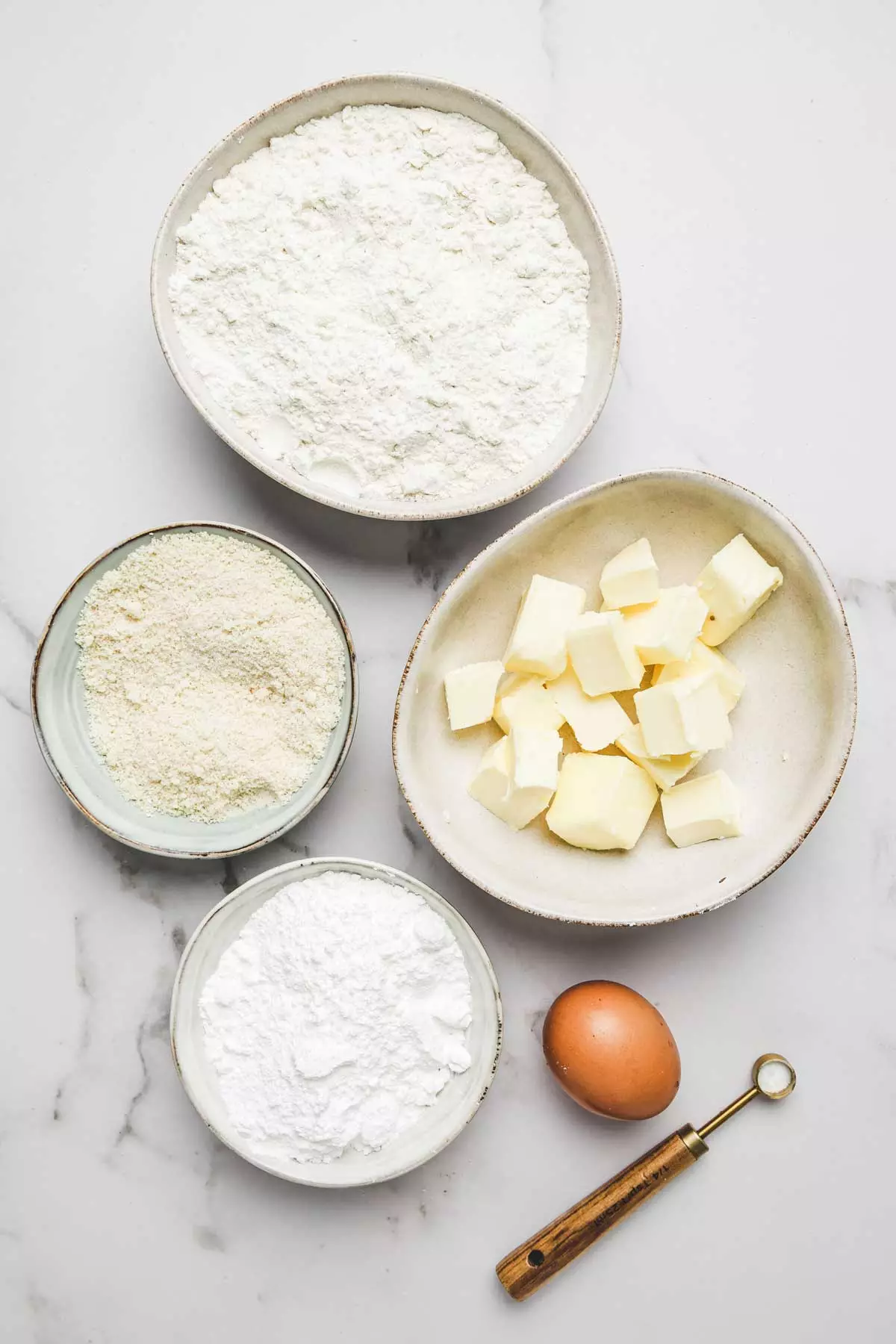 bols avec des ingrédients