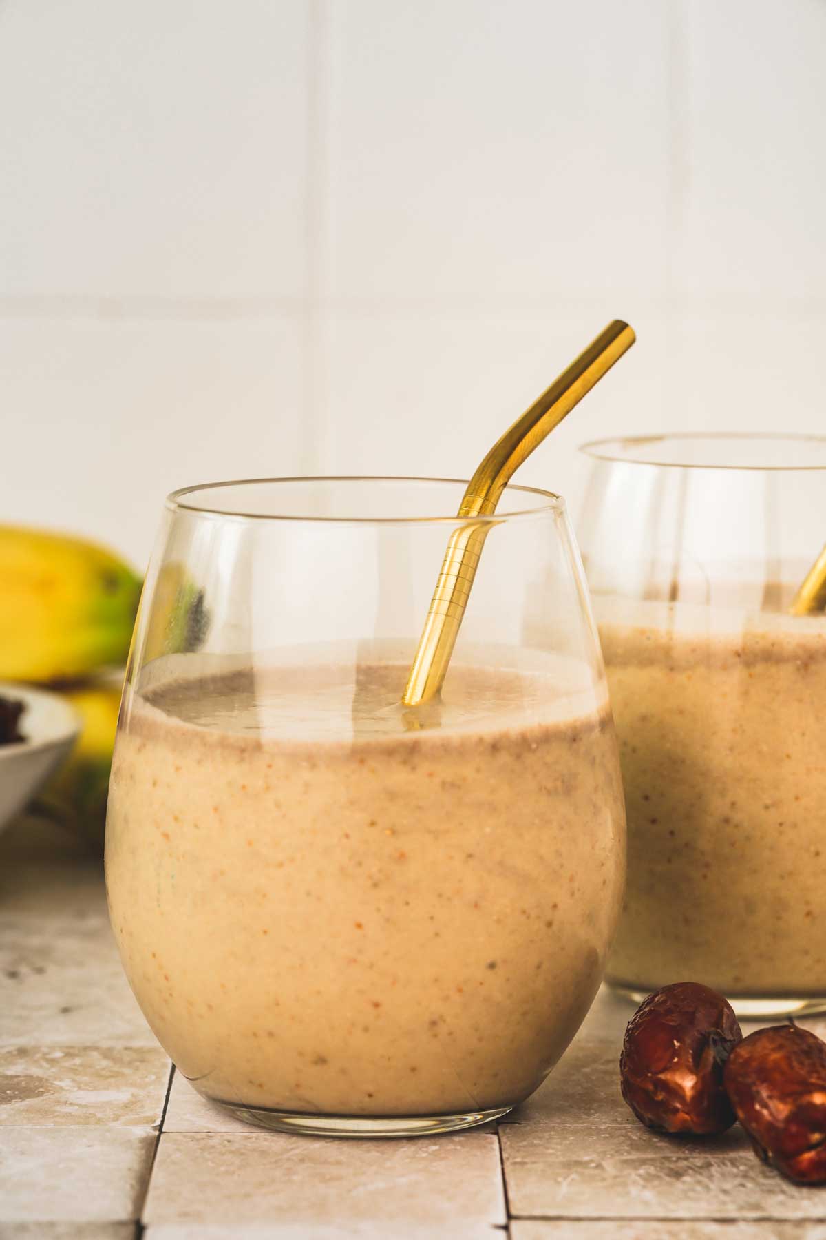 smoothie dattes dans un verre