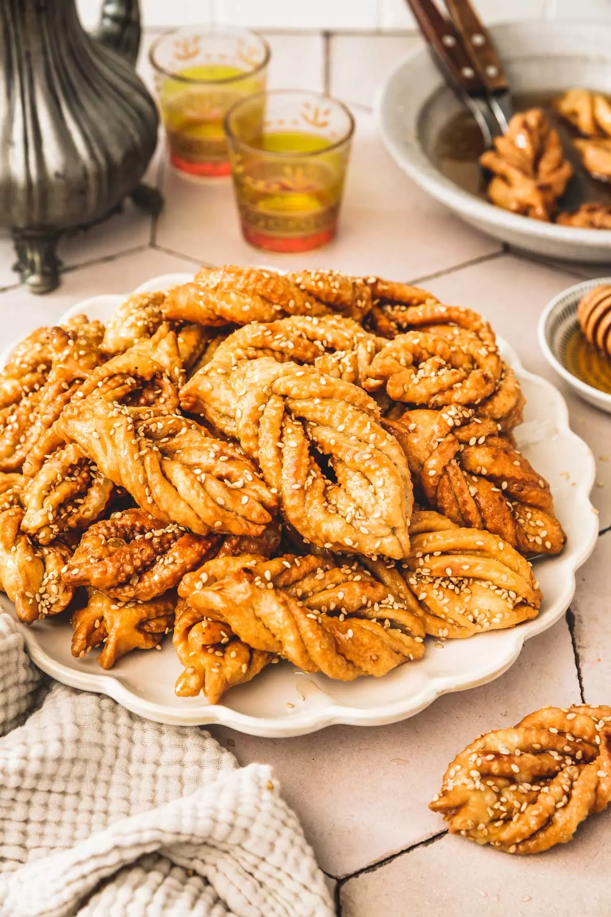 griwech dans une assiette sur une table