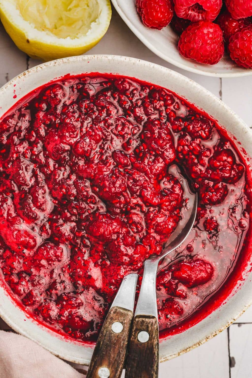 Raspberry Compote Filling for Cakes and Desserts