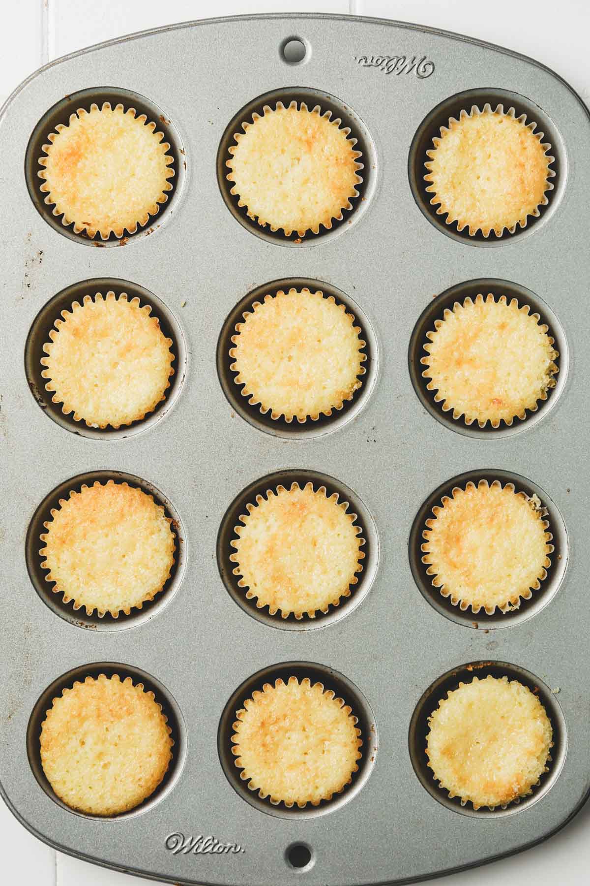 mini cupcake pan with baked cupcakes