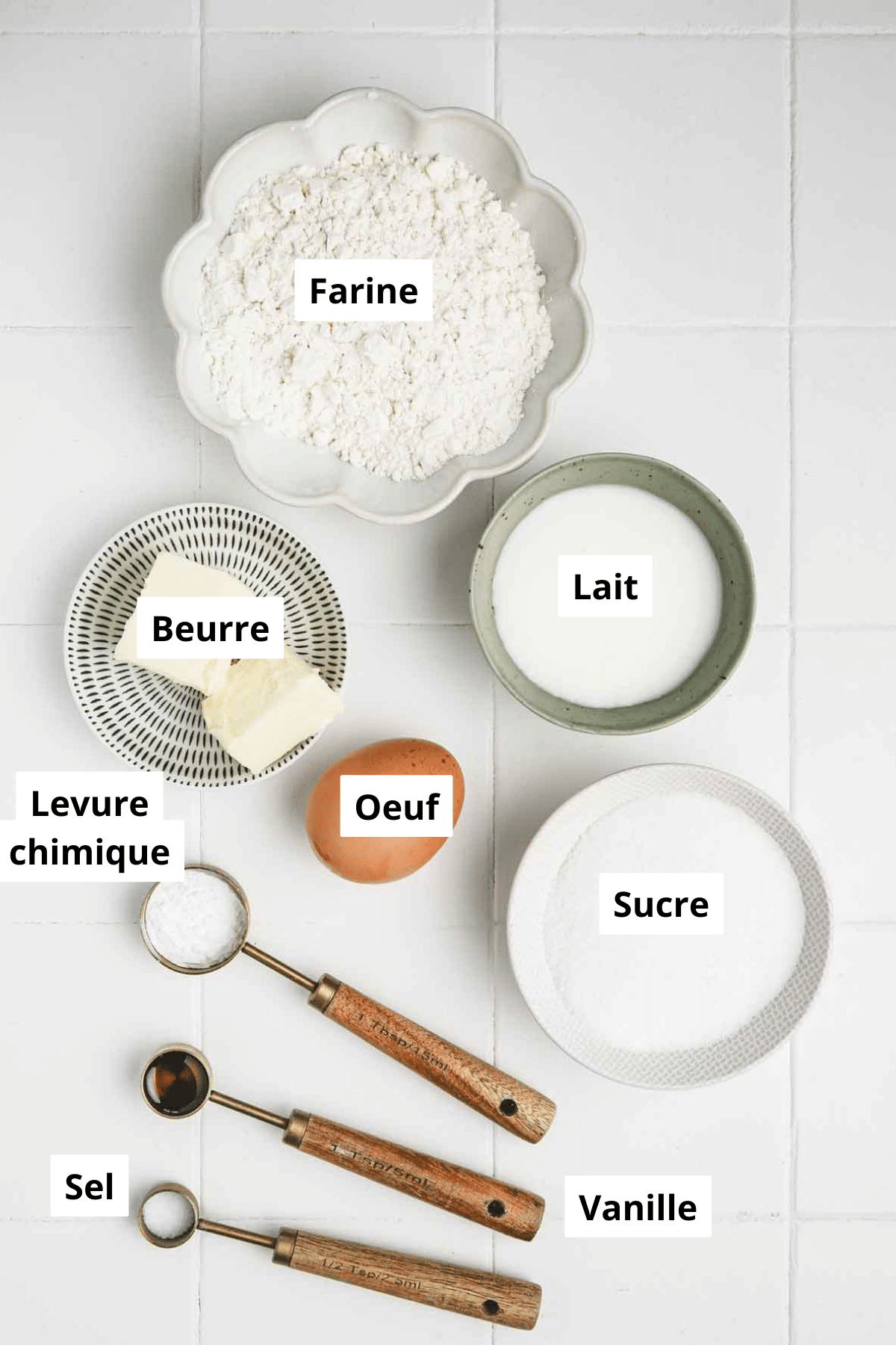 bols avec des ingrédients