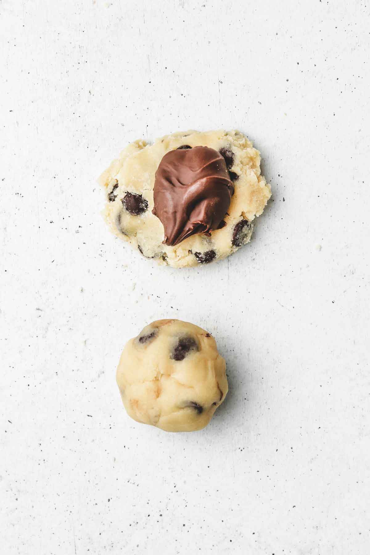 pâte à cookies avec coeur de nutella 