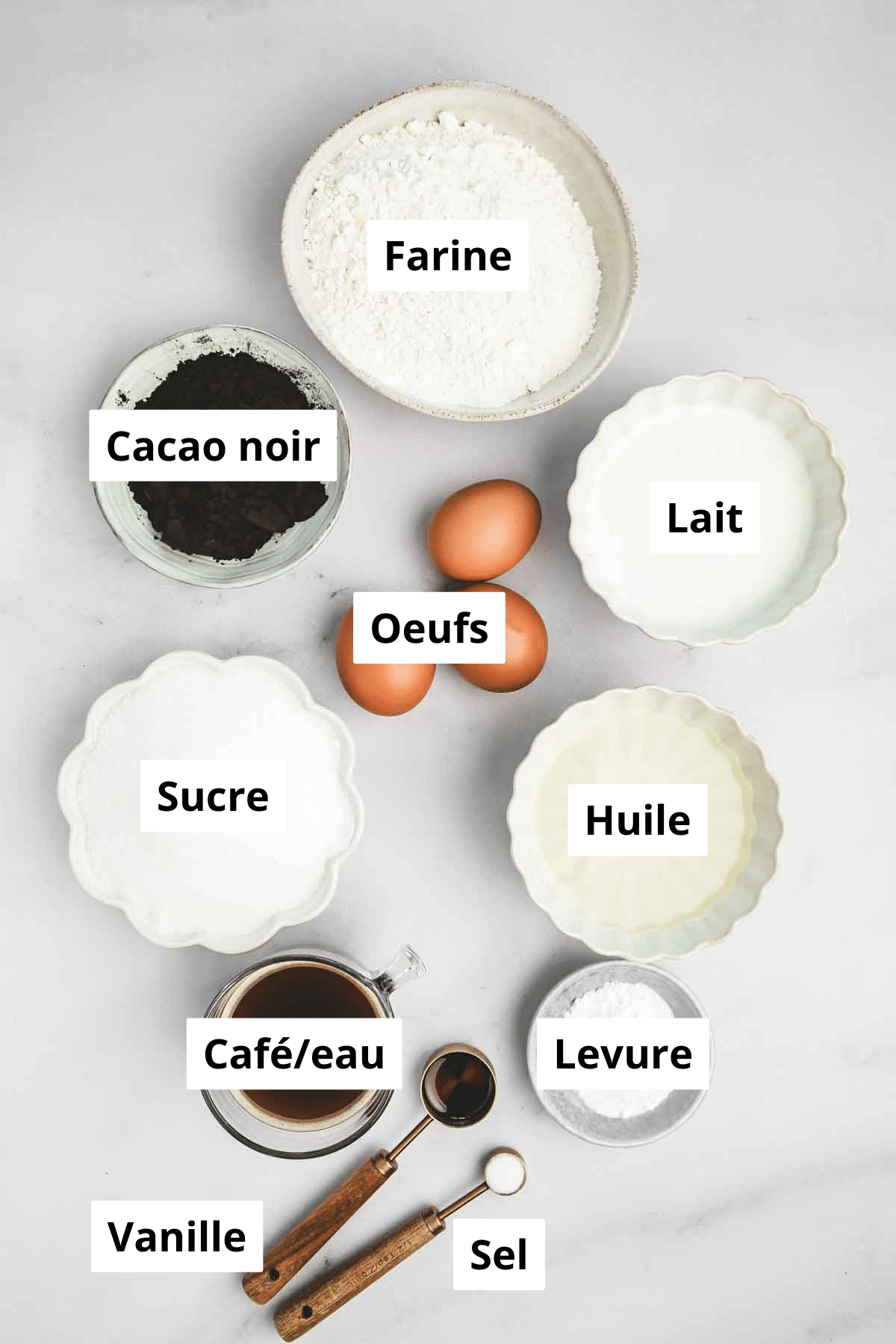 bols avec des ingrédients