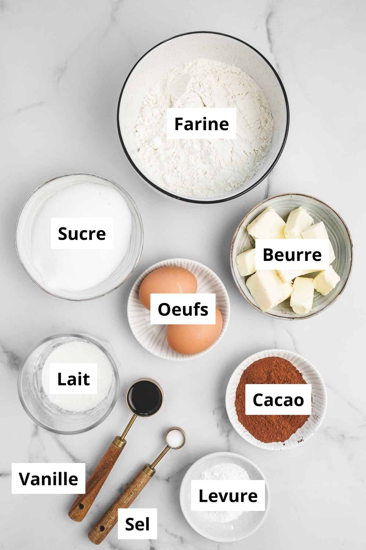 bols avec des ingrédients