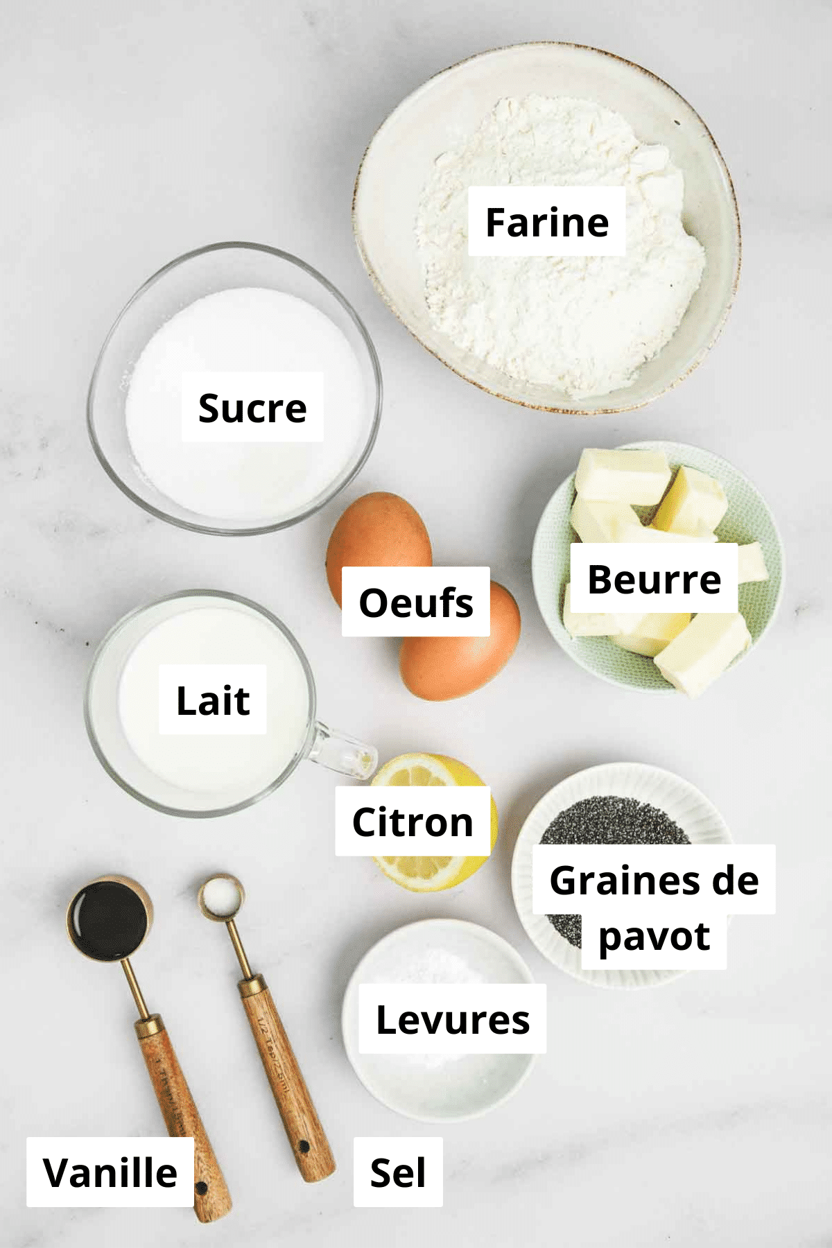 bols avec des ingrédients