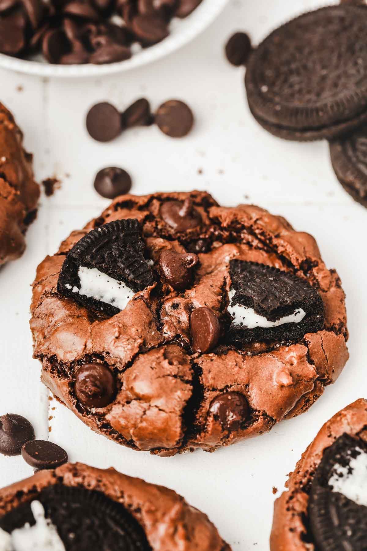easy oreo brownie cookies served on a plate