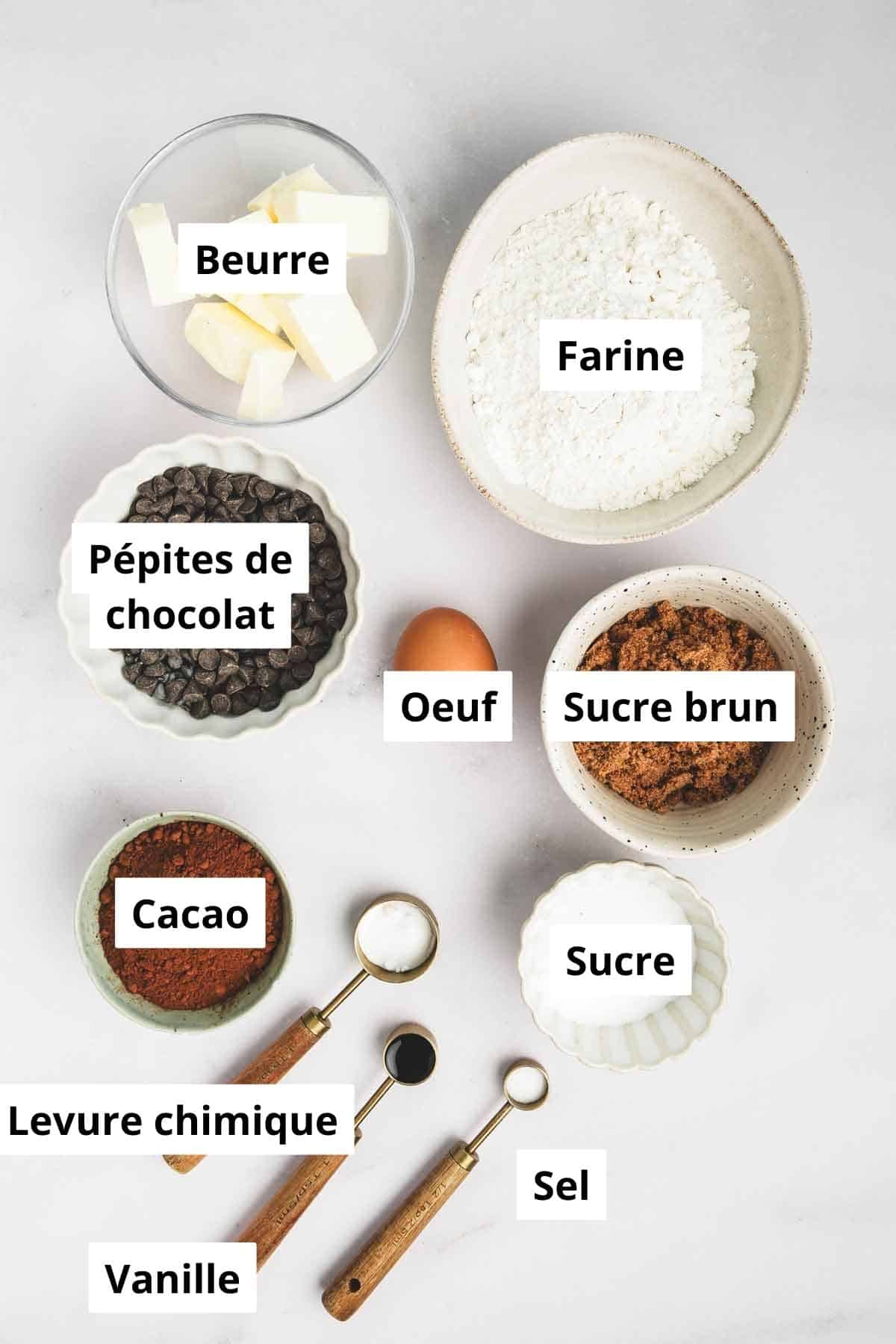 bols avec des ingredients