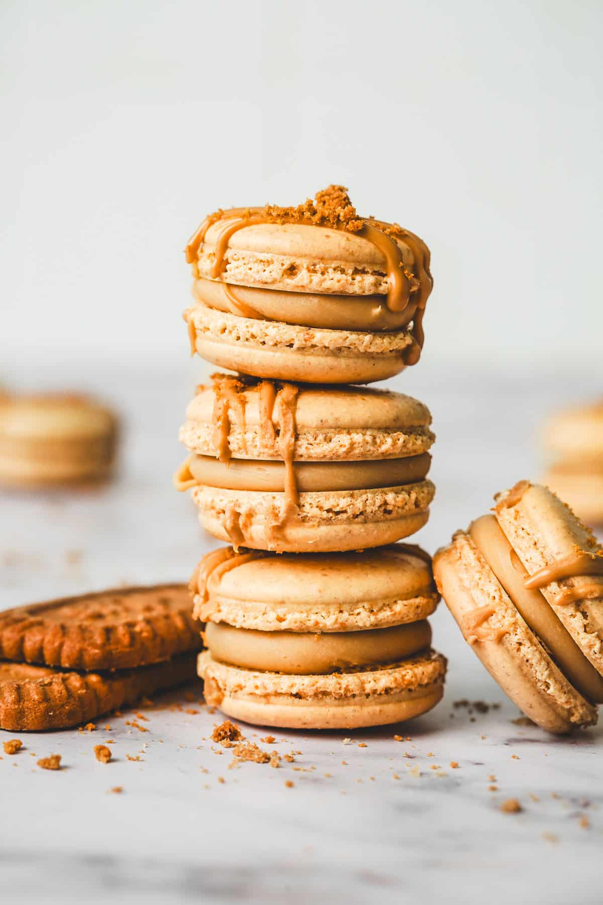 biscoff macarons on a tabe