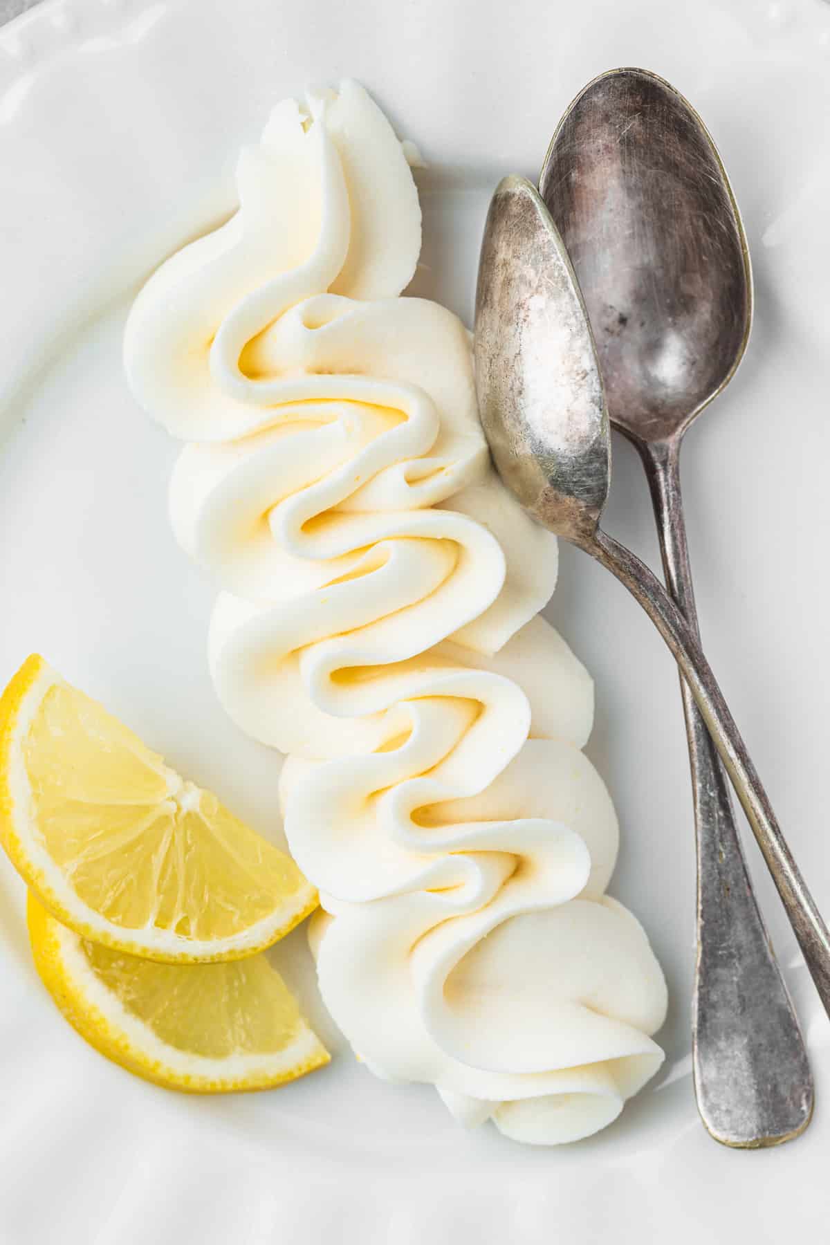 pipped lemon buttercream on a plate