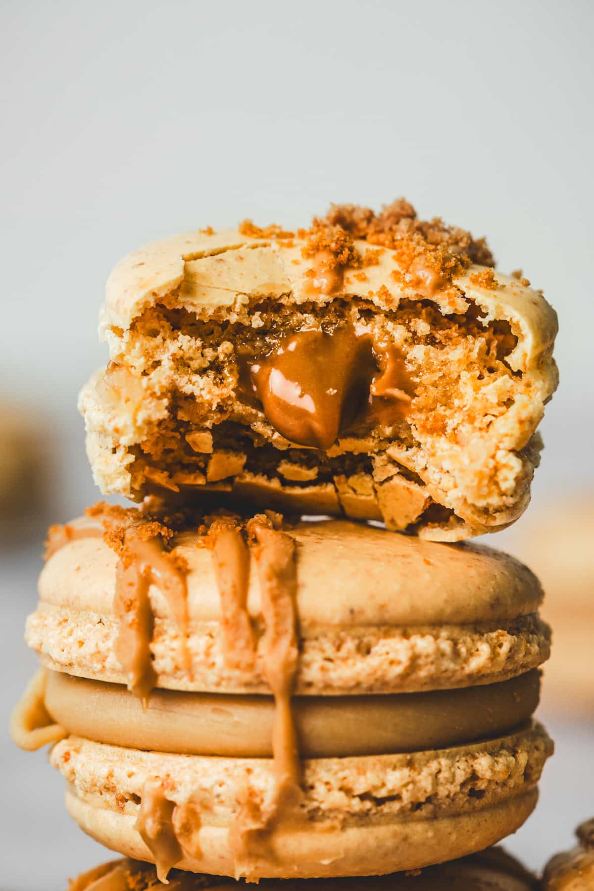 macorons spéculoos coupés en 2