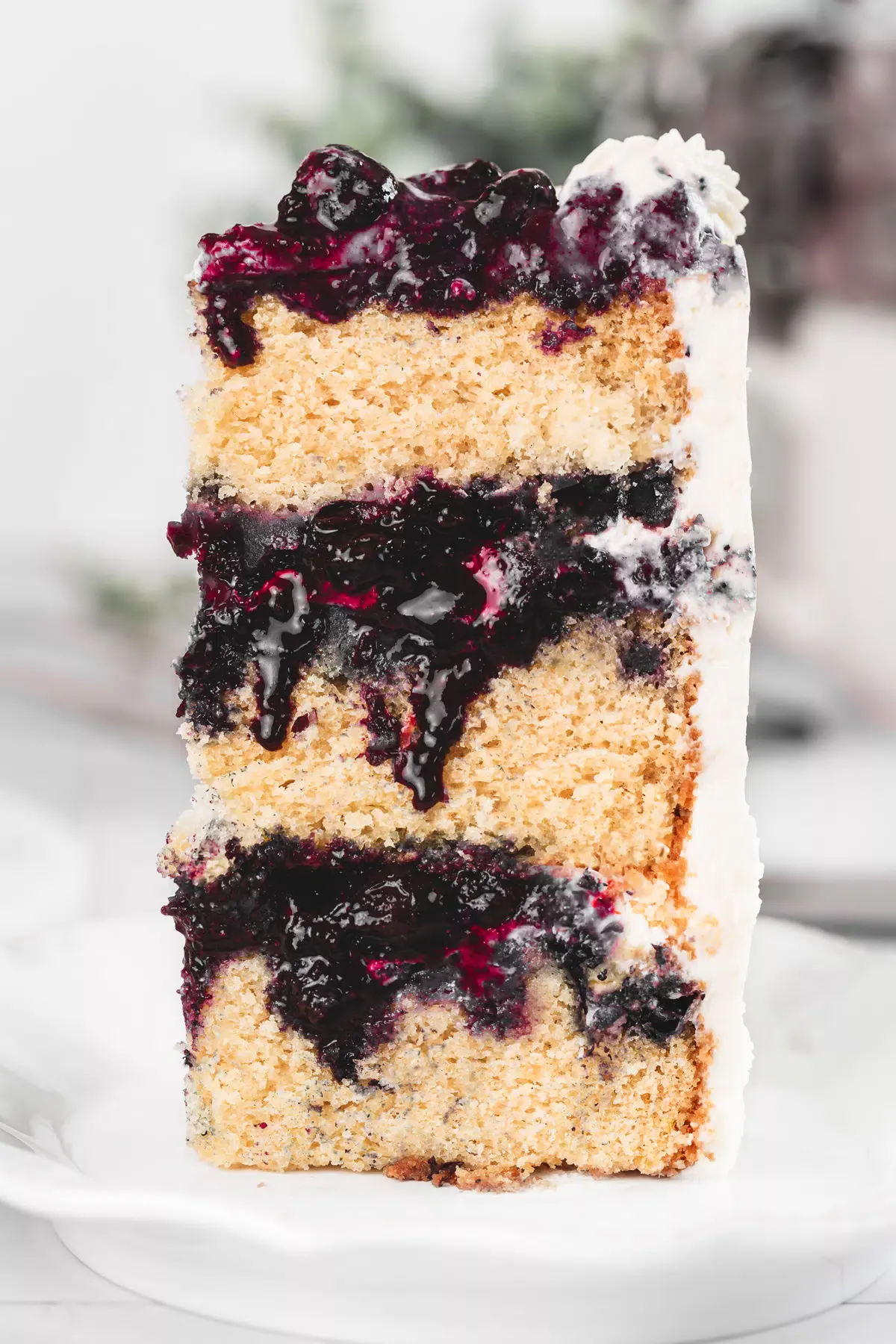part de layer cake au myrtilles