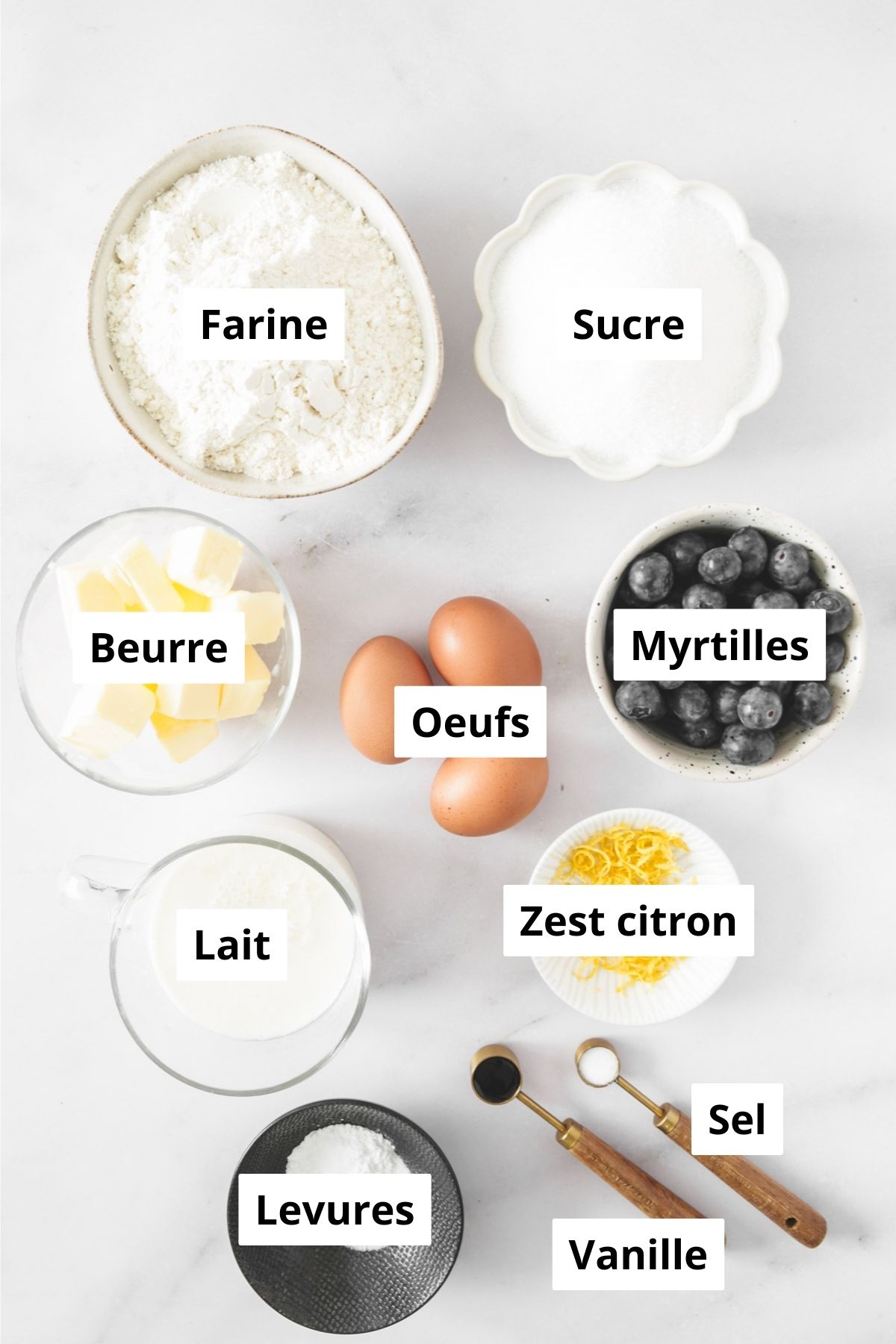 bols avec des ingrédients