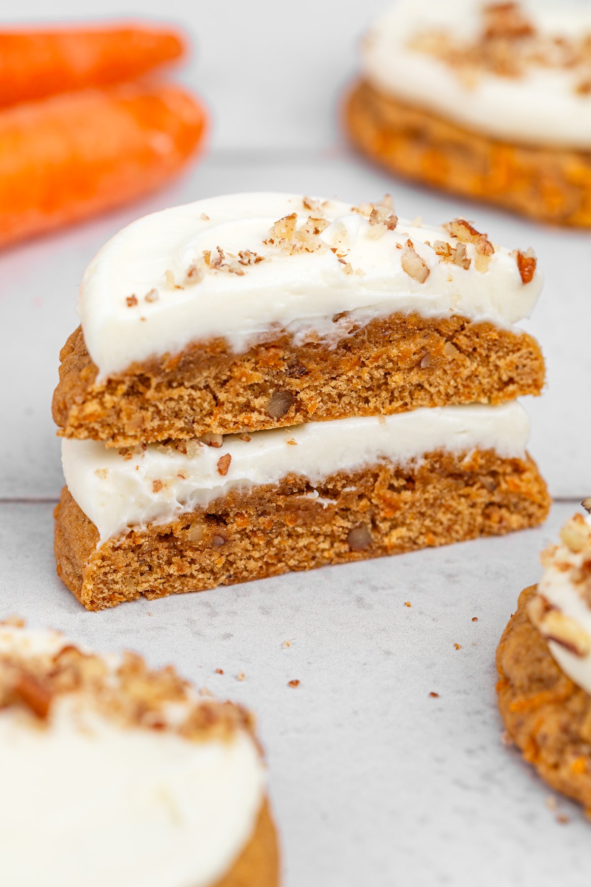 Cookies à la carottes façon carrot cake coupé en deux