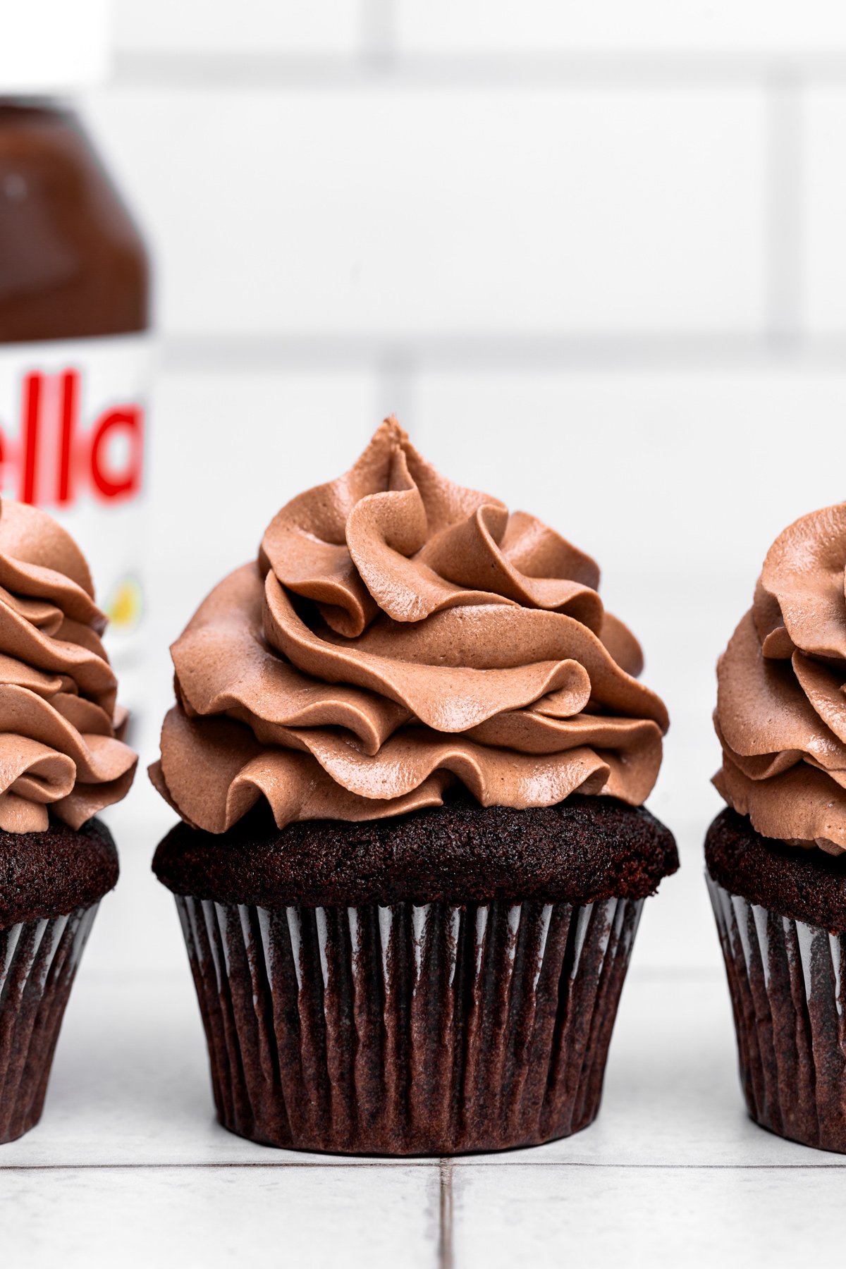 nutella buttercream frosting on cupcakes